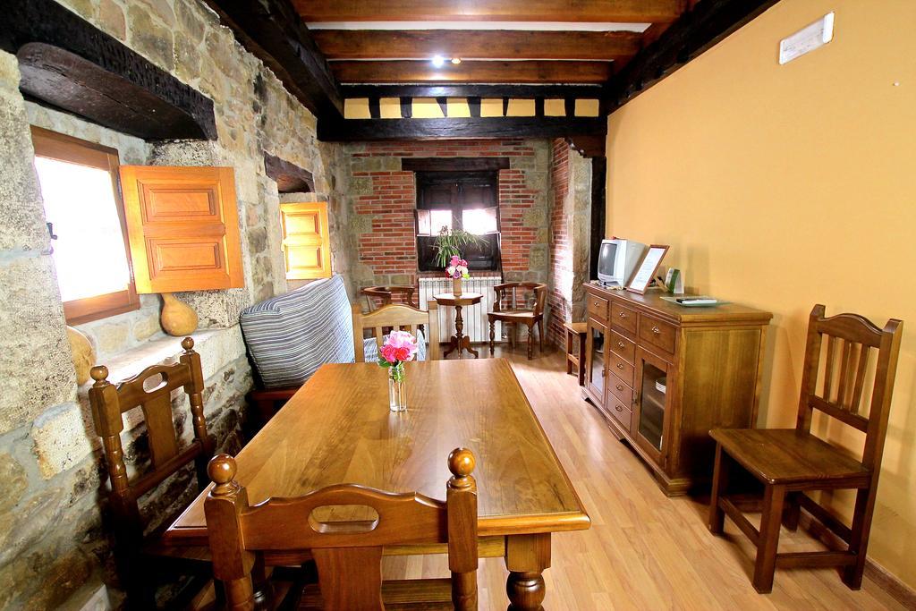 Apartamentos Rurales Pedredo Arenas De Iguna ภายนอก รูปภาพ